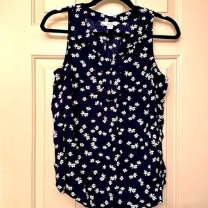 Size small petite - PS - blue & white floral tank top / shirt